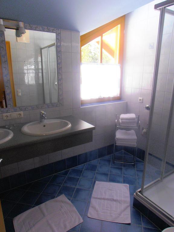 Kleinellmauhof Apartman Grossarl Szoba fotó
