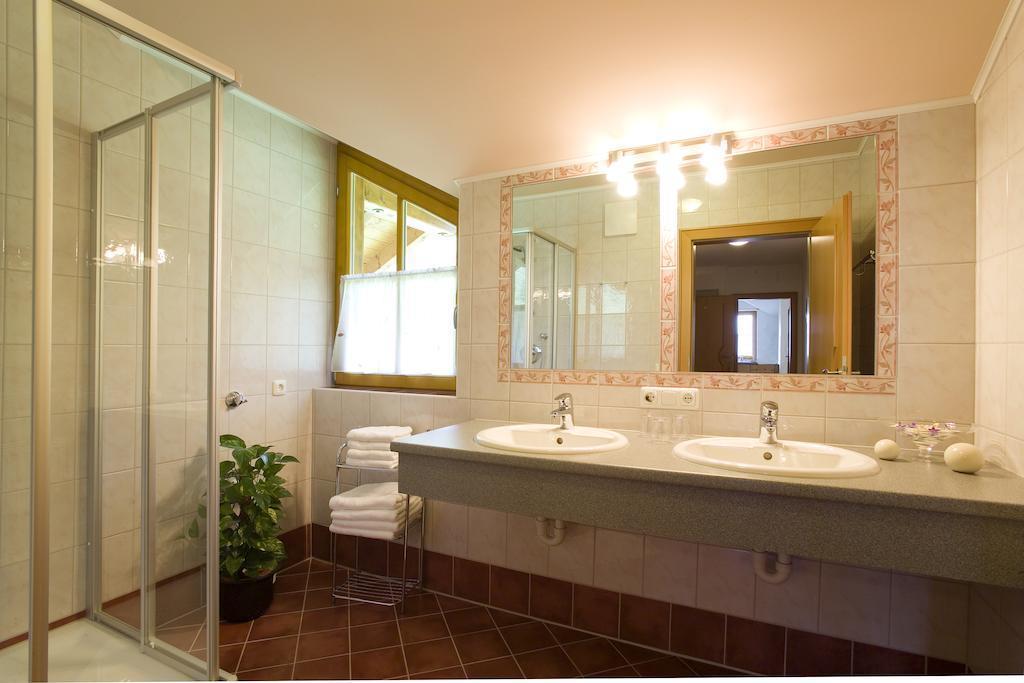 Kleinellmauhof Apartman Grossarl Szoba fotó