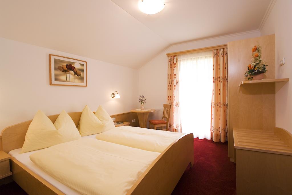 Kleinellmauhof Apartman Grossarl Szoba fotó